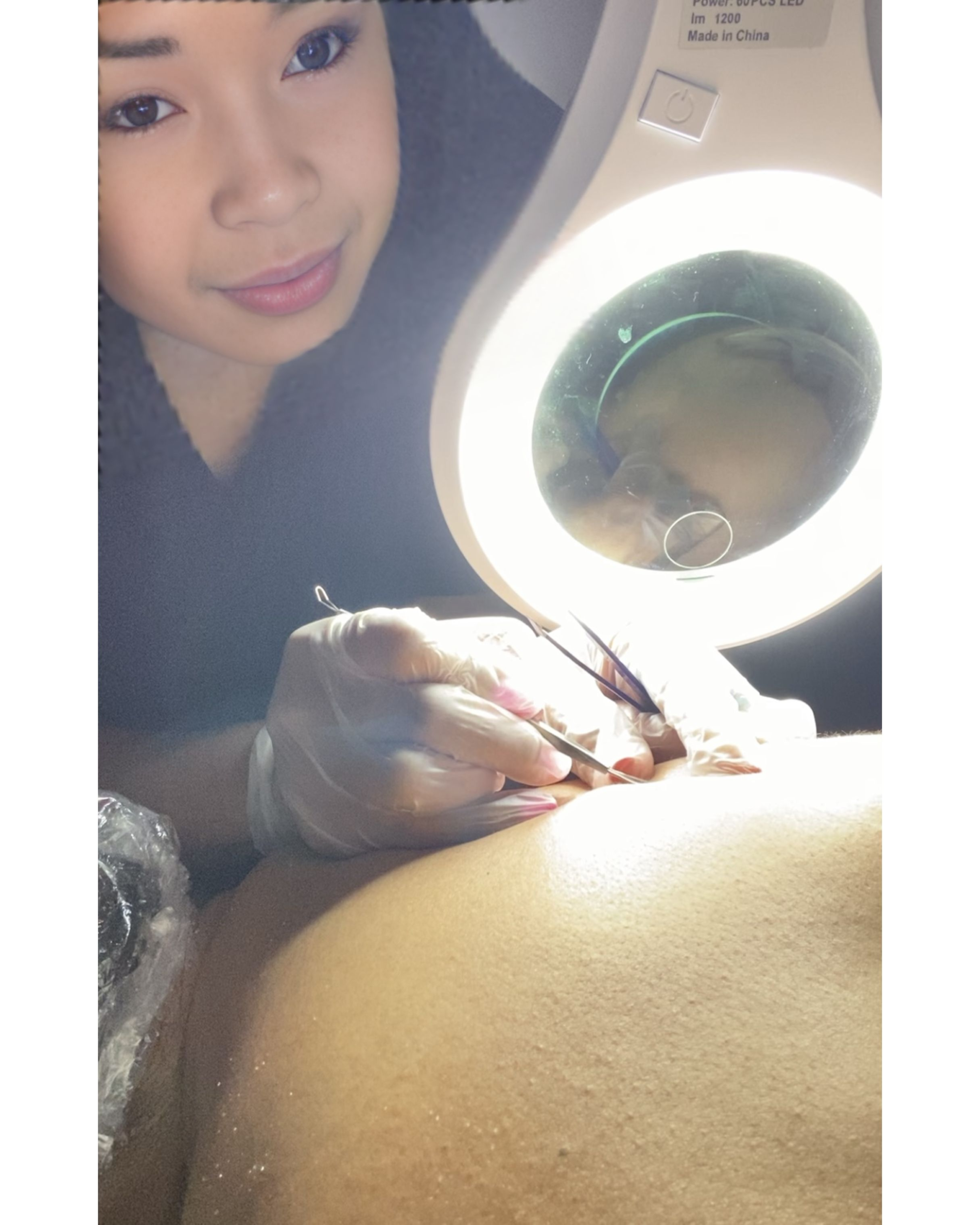 Golden Back Cleanse Facial